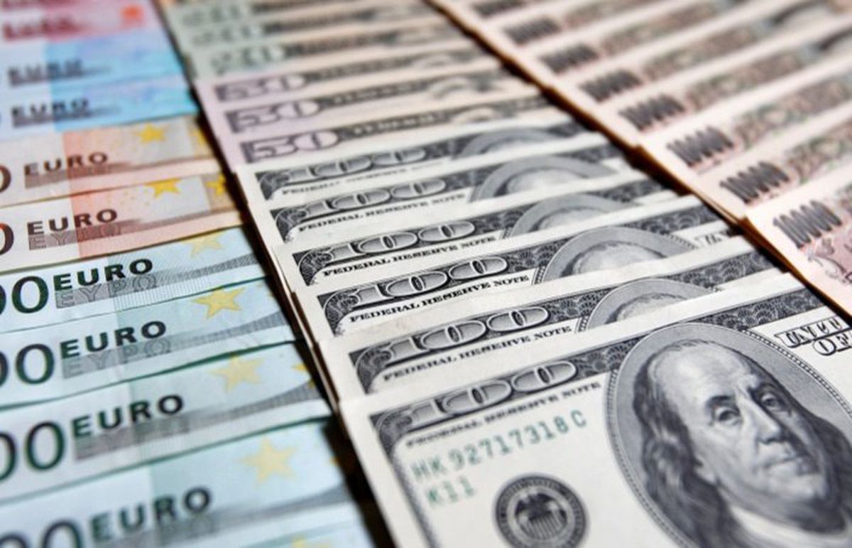 Döviz mevduatı 2.8 milyar dolar daha arttı