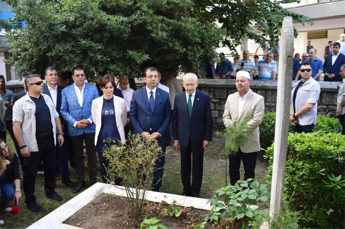 Kılıçdaroğlu ve İmamoğlu Hızır Bey\'in kabrini ziyaret etti