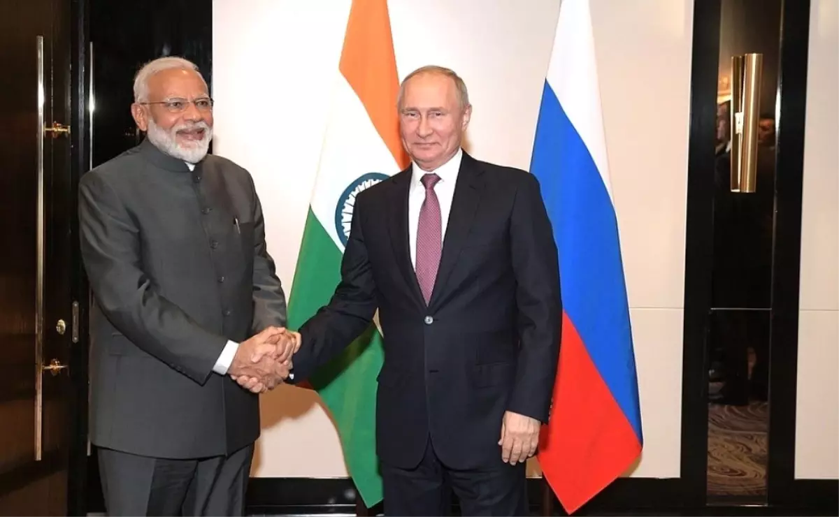 Putin, Modi ile bir araya geldi