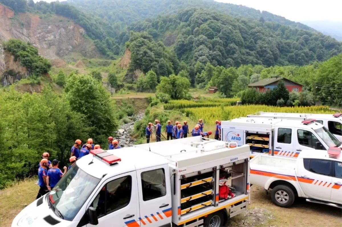 AFAD\'tan gerçeği aratmayan kaza tatbikatı