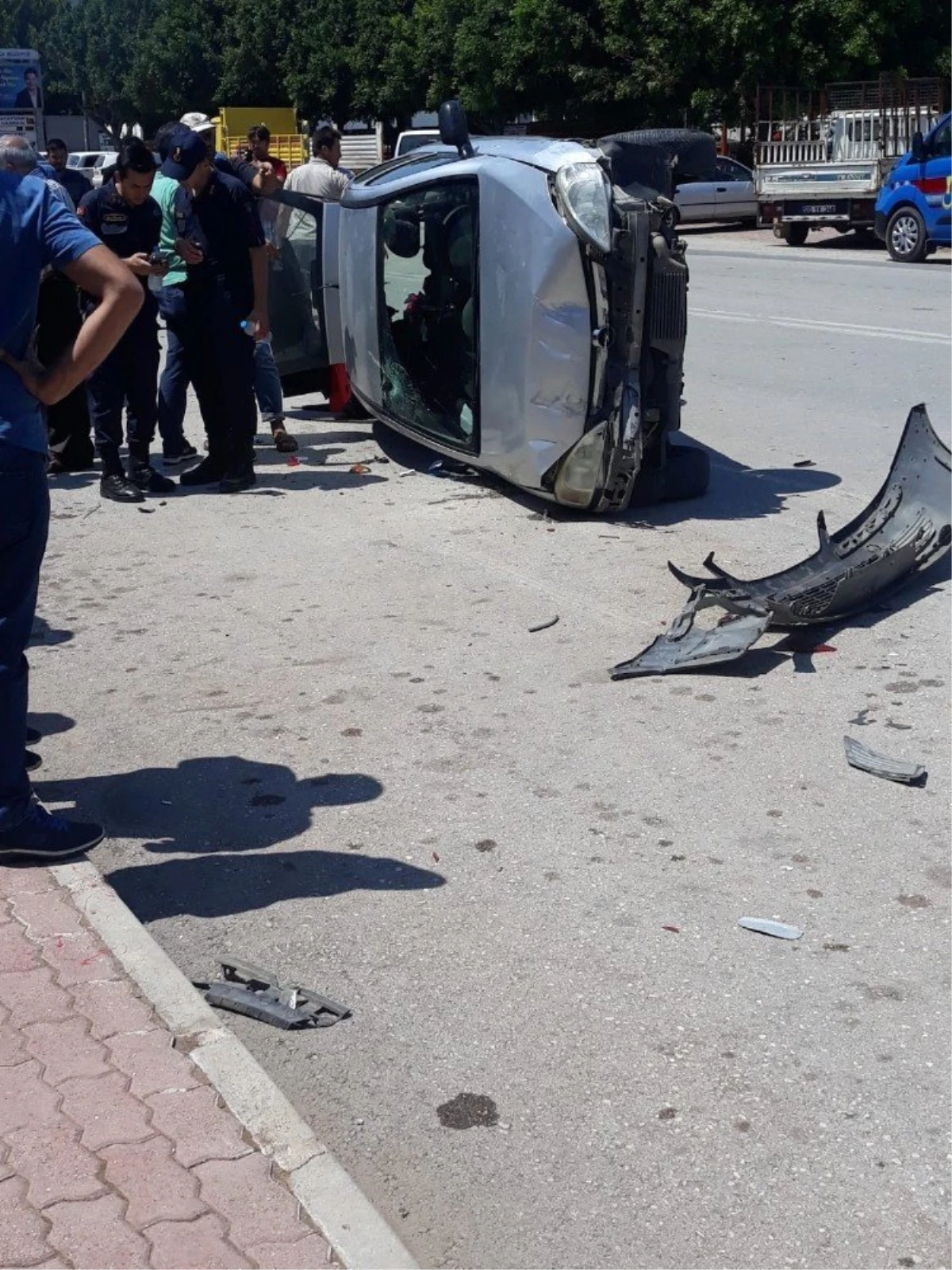 Antalya\'da zincirleme kaza: 1 yaralı