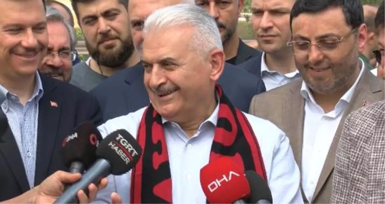 Binali Yıldırım\'dan "spor kıyafet" sorusuna yanıt: Üşendim