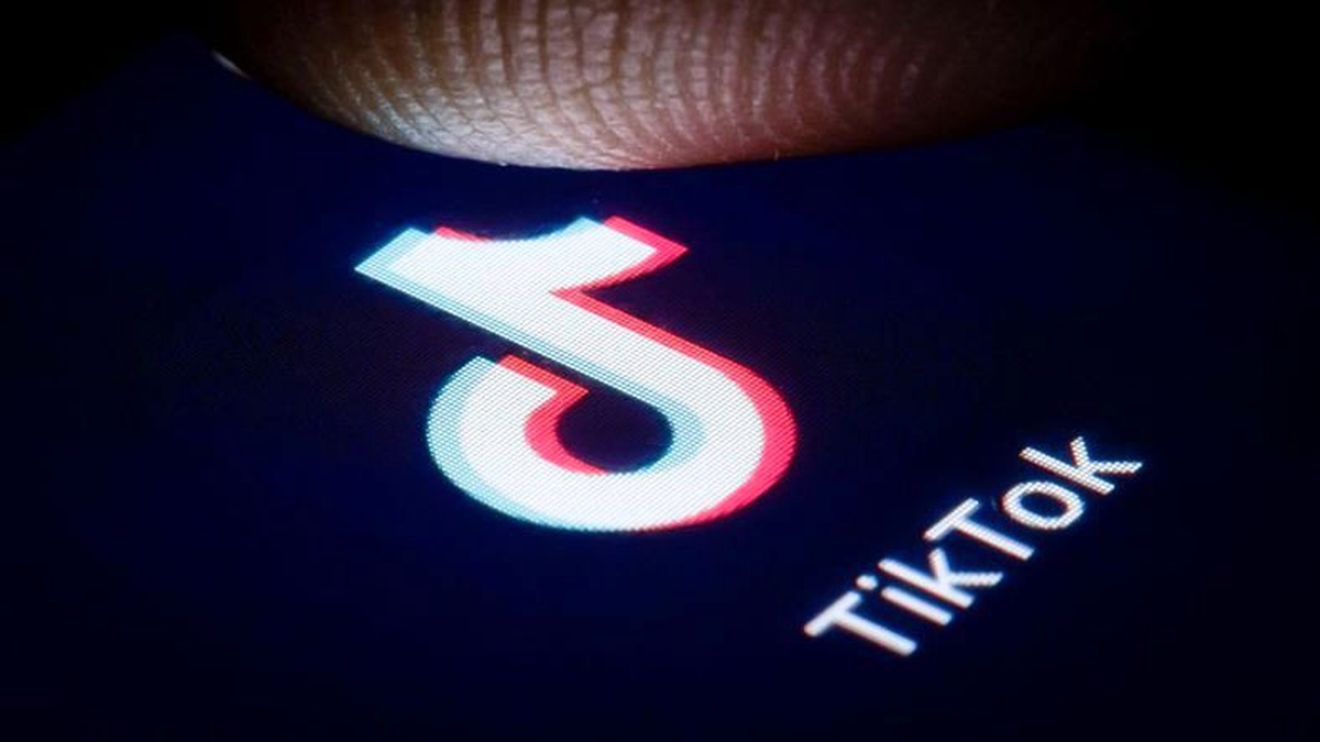 Eşinin TikTok\'u Kullanmasını Yasakladığı Bir Kadın İntihar Etti