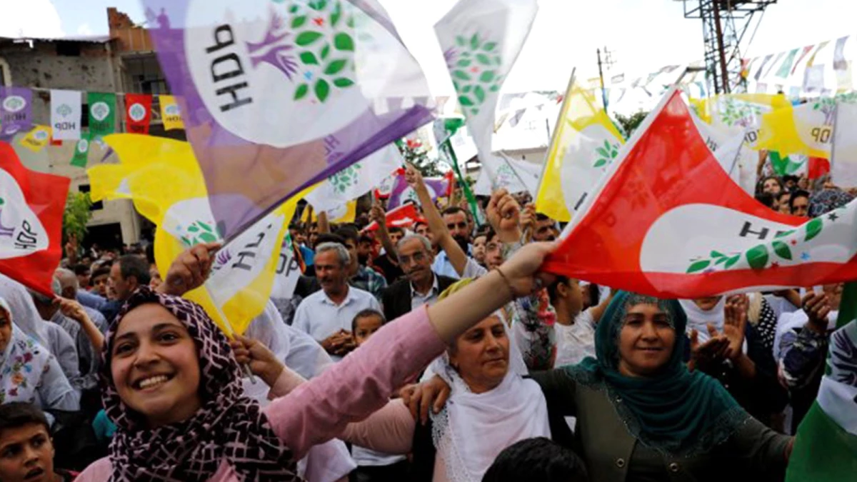 HDP\'den seçmenlerine: İstanbul\'da sandığa gitmek, geçerli oy kullanmak şarttır