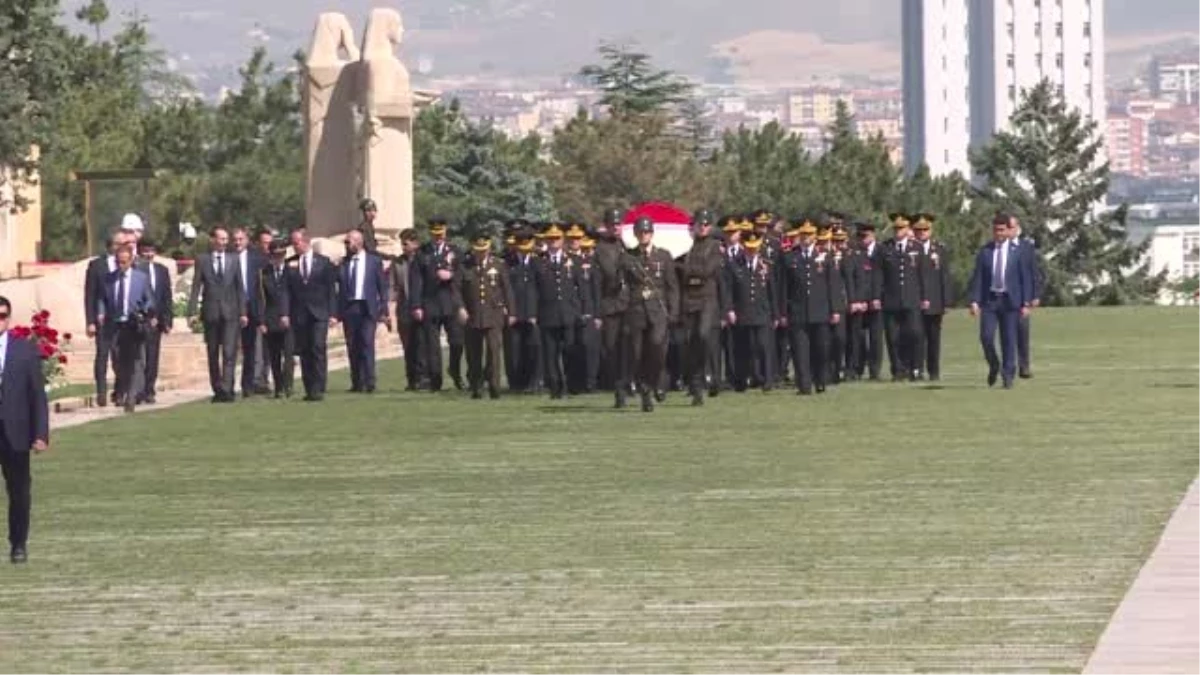 Jandarma Teşkilatı\'nın 180. kuruluş yıl dönümü - Anıtkabir ziyareti