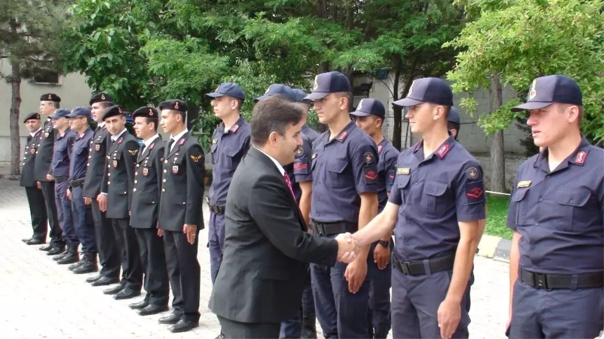 Şuhut Jandarma Komutanlığından 180. yıl dönümü kahvaltısı