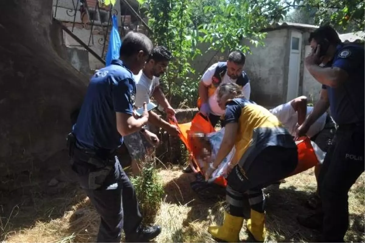 Üzerine benzin döküp kendisini yaktı, hastanede öldü