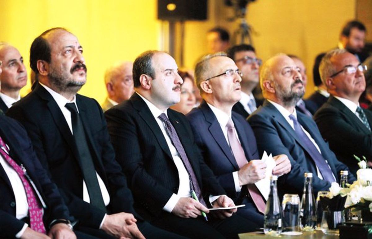 Yeni destek paketinde öncelik makineye verilecek