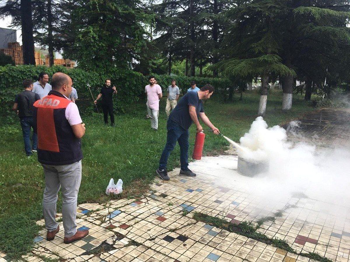 AFAD\'dan özel sektör kuruluşlarına afet eğitimi