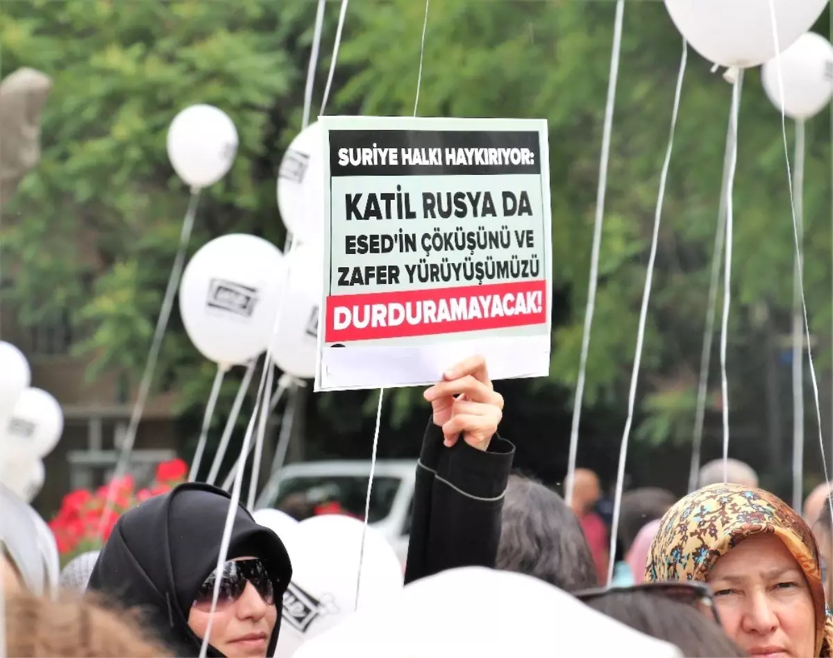 İdlib için gökyüzüne balon bıraktılar