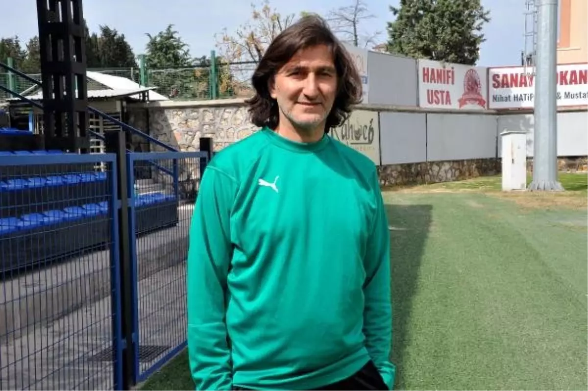 Karacabey Belediyespor\'da Hasan Şermet ile yollar ayrıldı