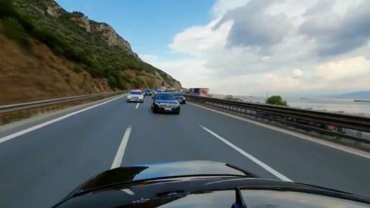 MHP\'den İstanbul videosu
