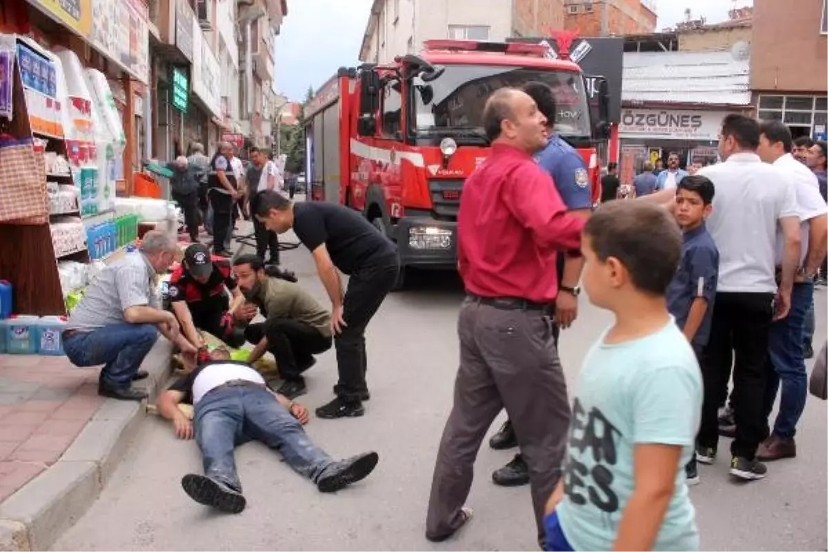 Yeğeninin iş yerinde yangın çıkan amca bayıldı