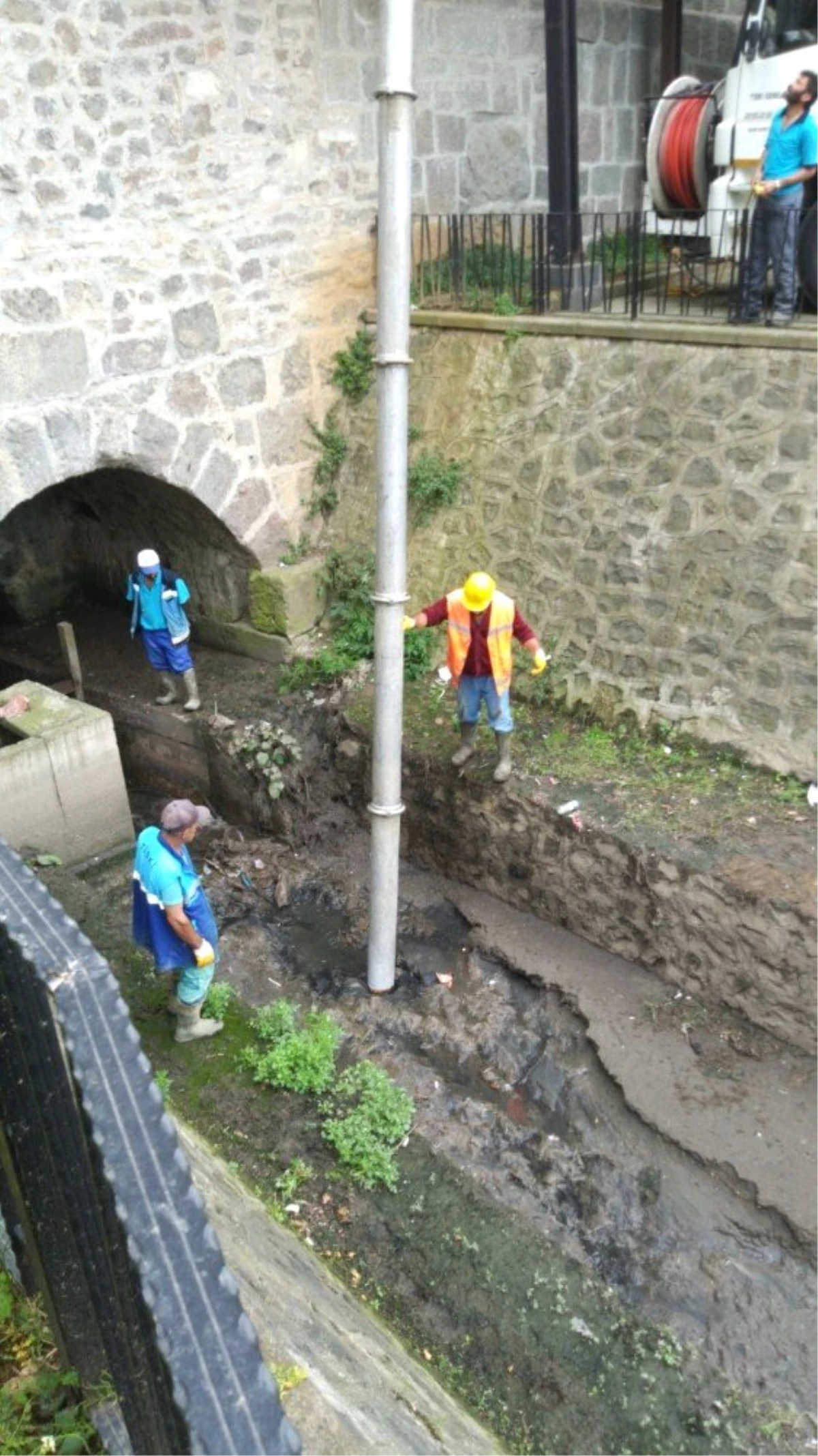 Zağnos Vadisi\'ndeki kanalizasyon ve yağmur suyu hatları ayrılıyor