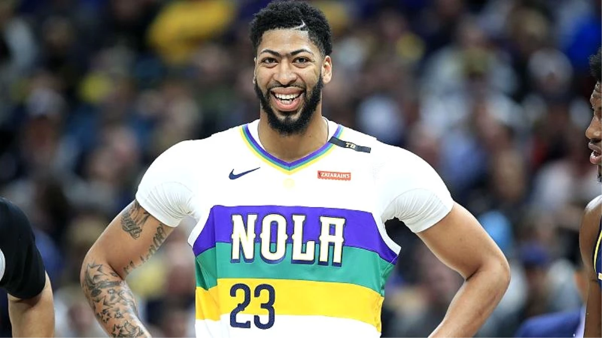 Anthony Davis Los Angeles Lakers yolunda