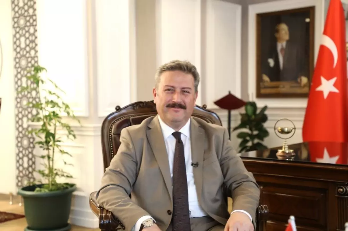 Başkan Palancıoğlu: "Şehirde kesintisiz ve temiz içme suyu önceliğimizdir"