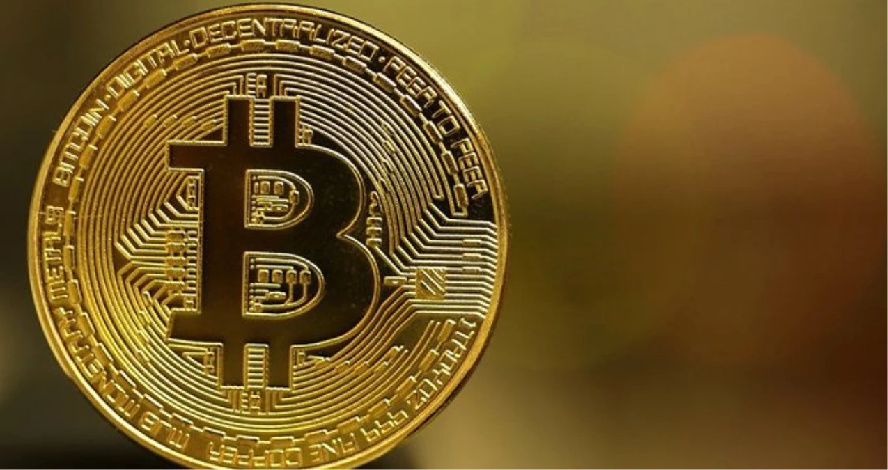 Bitcoin yılın rekor düzeyi 9 bin 322 doları gördü