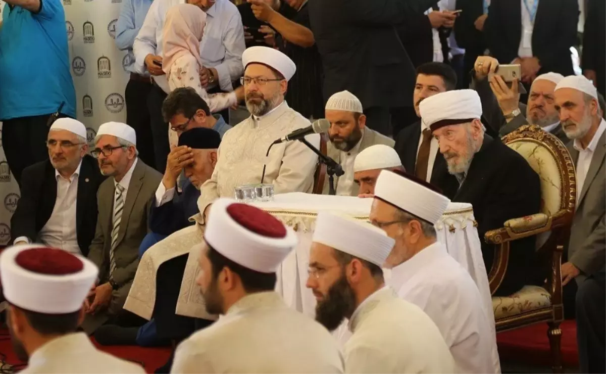 Diyanet İşleri Başkanı Erbaş, "Kıraat araştırmaları merkezlerine ihtiyaç var"