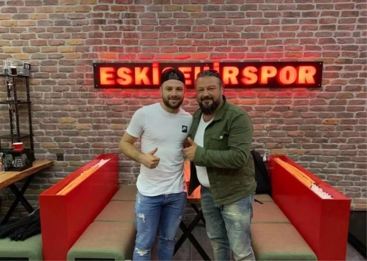 Eskişehirspor genç golcüsünü takımda tuttu