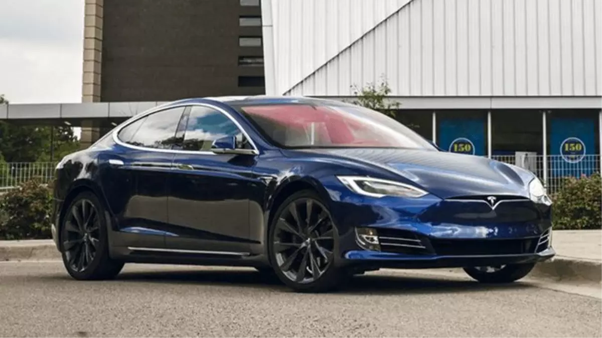 Tesla Model S\'in Tasarımının Değişeceği İddia Edildi