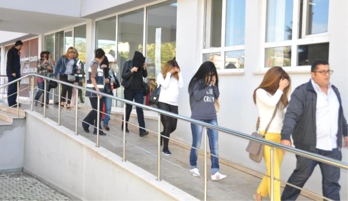 Trabzon\'da yapılan fuhuş operasyonunda 28 kadın gözaltına alındı