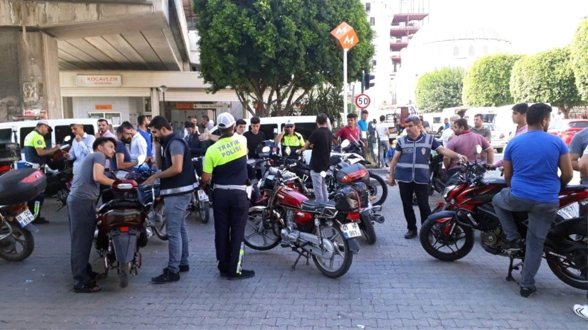 Adana\'da motosiklet uygulamasında ceza yağdı