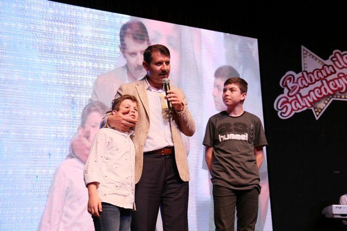 Baba ve çocukları yarıştı