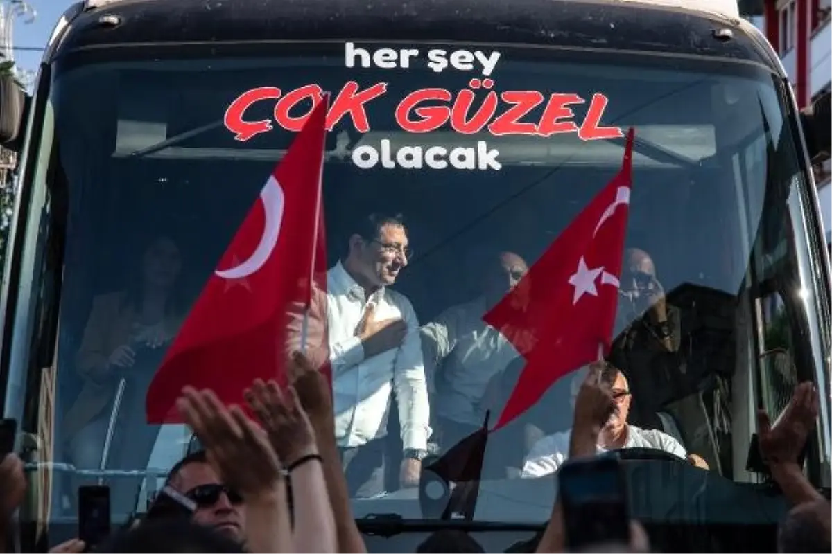 Ekrem İmamoğlu Küçükçekmece\'de konuştu