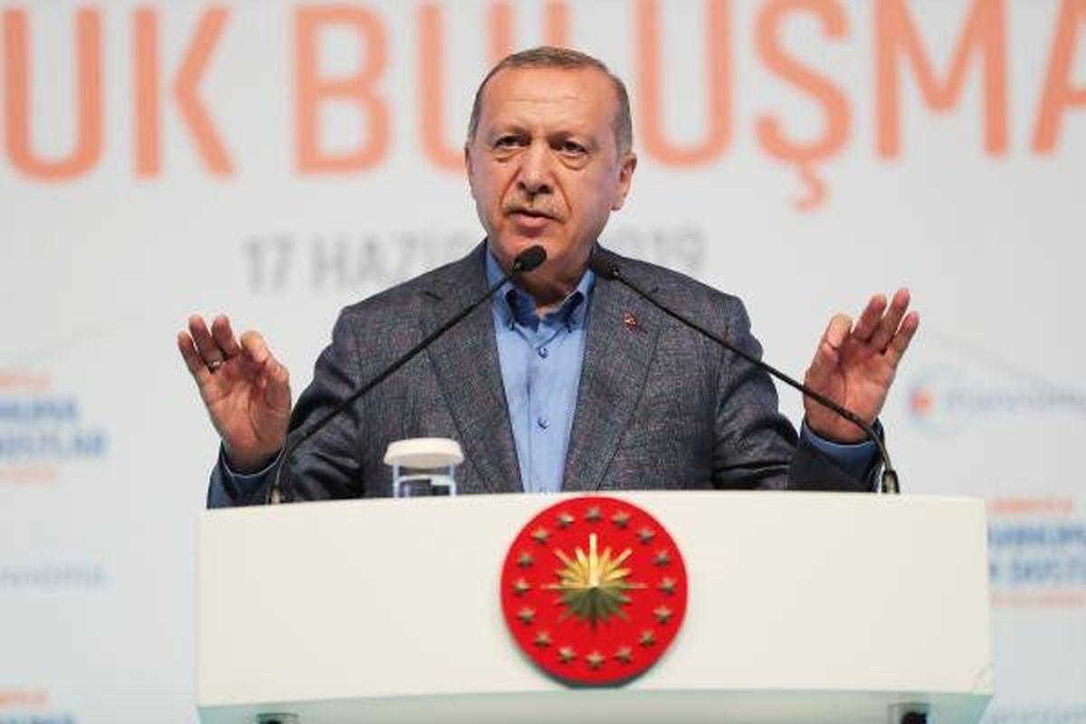 Erdoğan: Özür dilemedikçe böyle bir adaylığa bırakın layık olmak, böyle bir makama gelemez