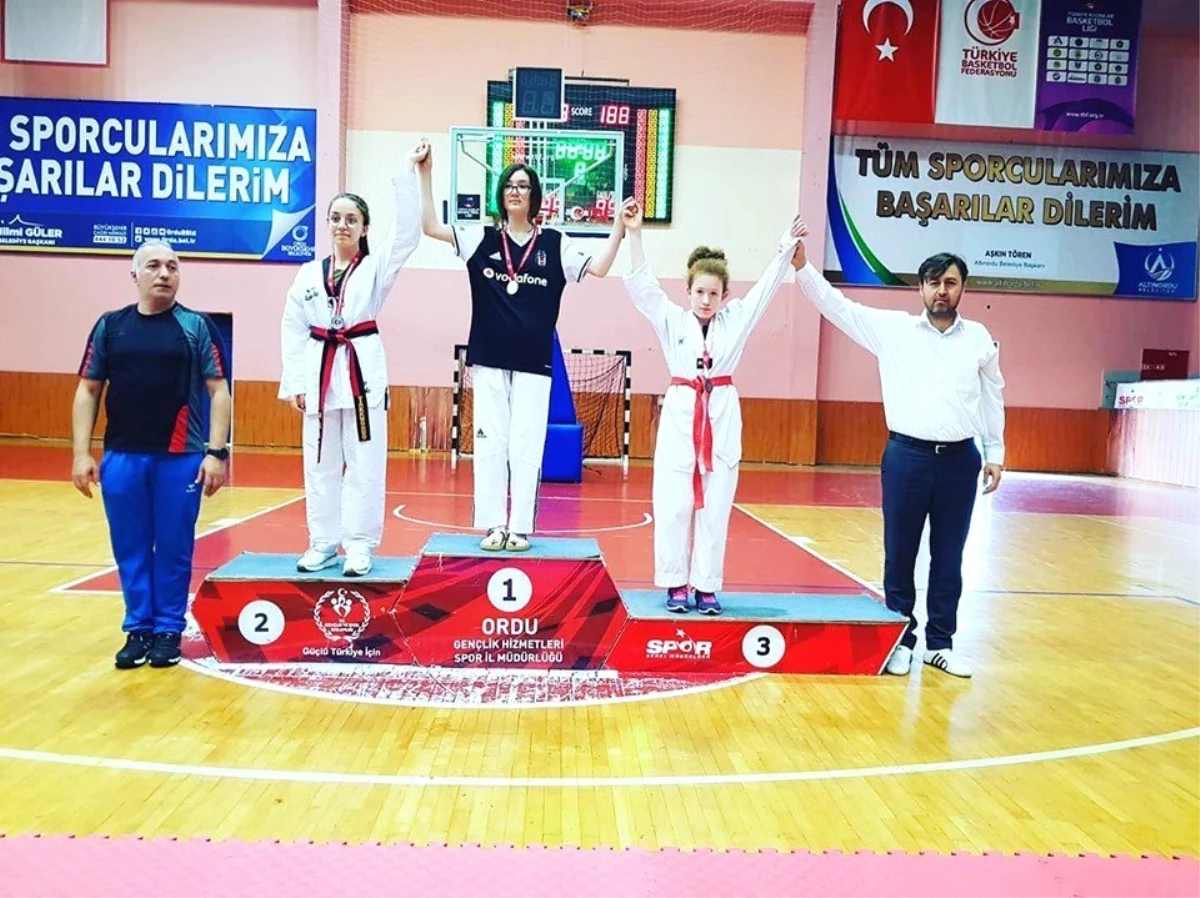 Fatsalı sporcuların madalya başarısı