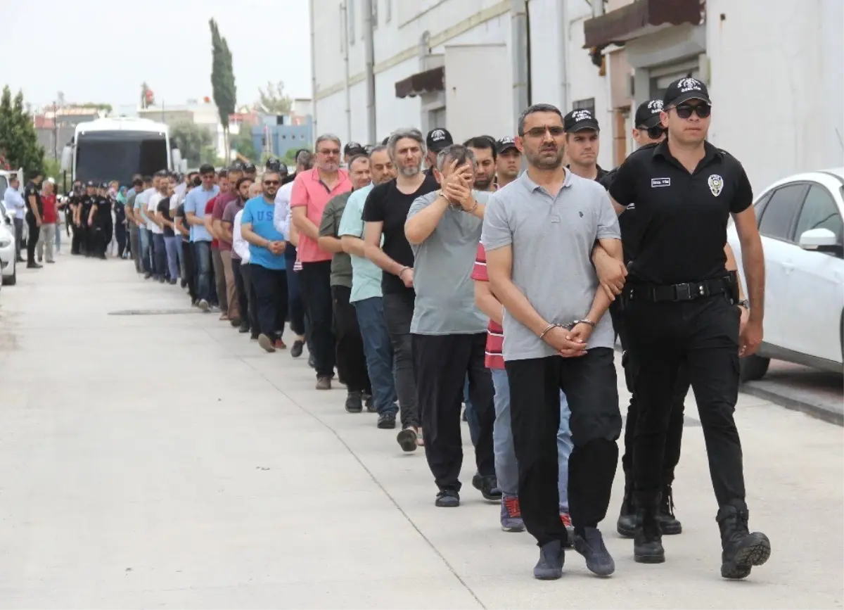 FETÖ operasyonunda "Bylock" yazışmalarını yok etme notu çıktı