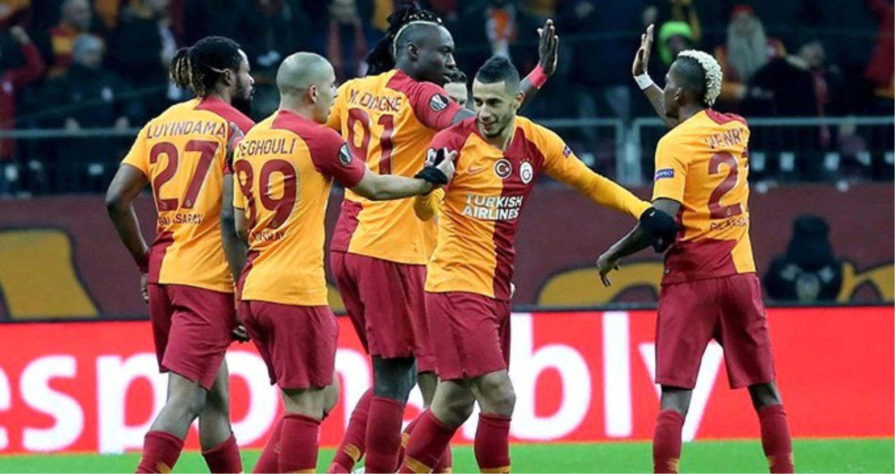 Galatasaray\'ın yeni sezon forması resmen açıklandı! Fiyatı dudak uçuklatıyor