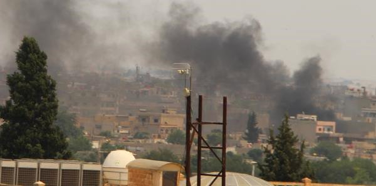 Kamışlı\'da bomba yüklü motosikletle saldırı; dumanlar Nusaybin\'den görüldü