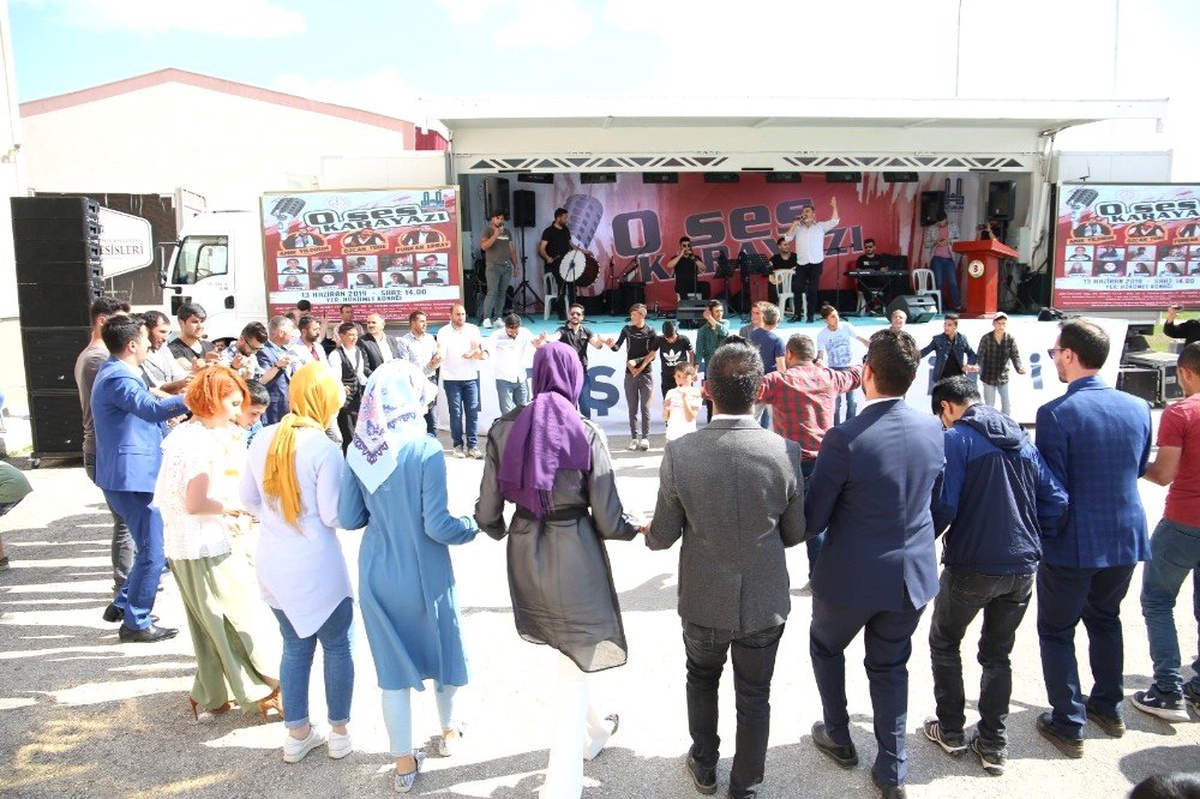 O Ses Karayazı yarışmasına yoğun ilgi