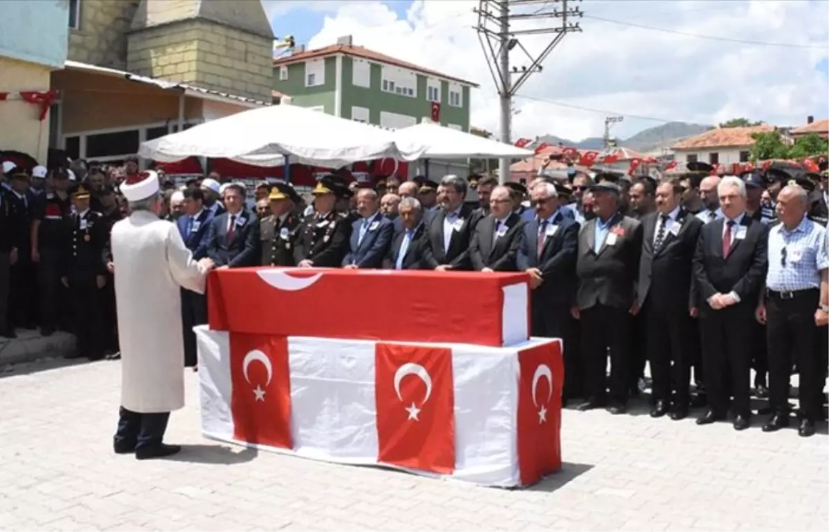 Şırnak şehidi Evran son yolculuğuna uğurlandı