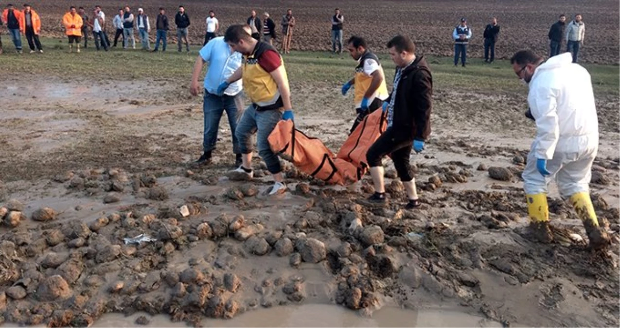 Son Dakika! AÅŸÄ±rÄ± yaÄŸÄ±ÅŸlarÄ±n yol aÃ§tÄ±ÄŸÄ± selde 4 kiÅŸi hayatÄ±nÄ± kaybetti