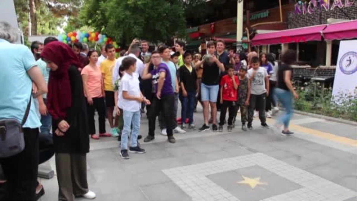 SPOR Burdur\'da sokak hentbolu etkinliği