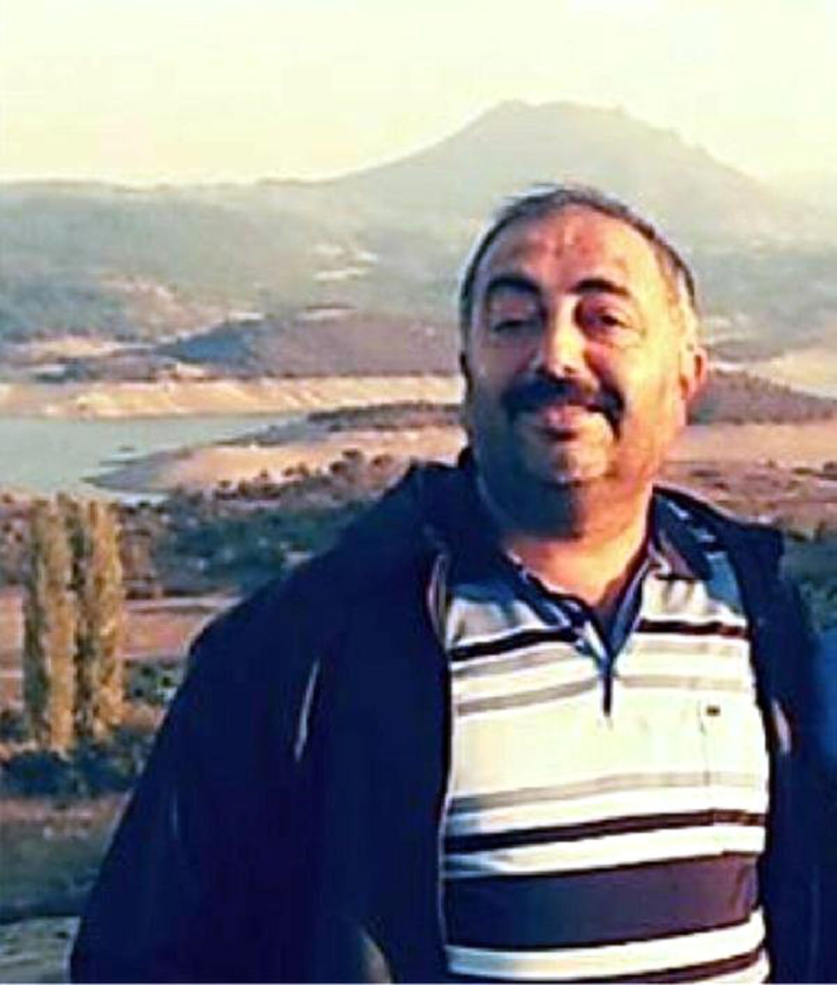 Takla atan kamyonet devrildi; baba öldü, oğlu yaralı
