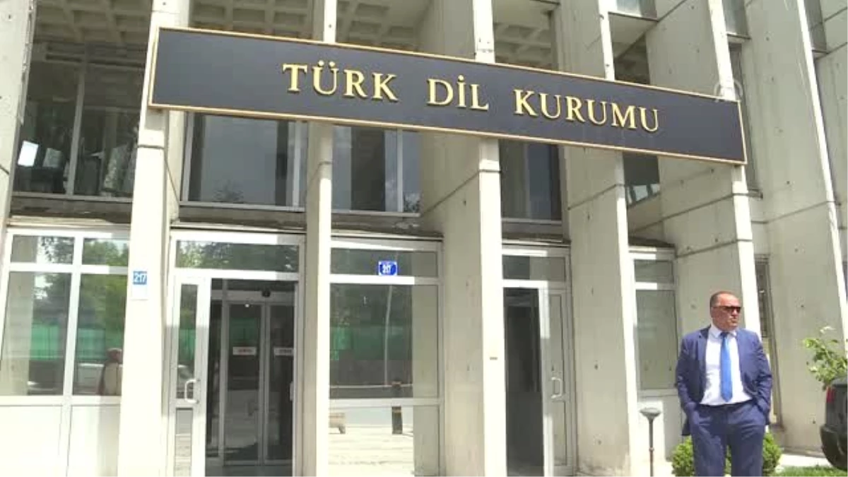 TDK\'nin tüm sözlükleri tek tıkla kullanıcının karşısında