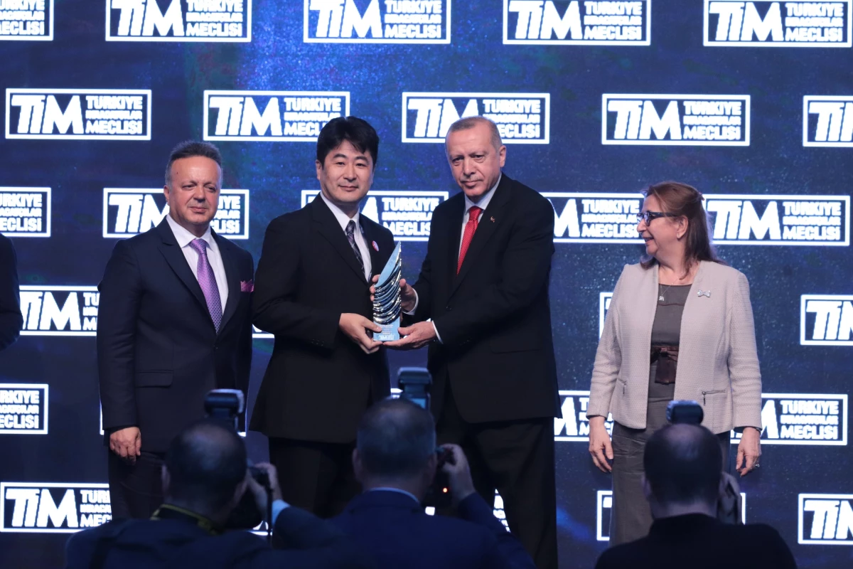 Toyota Otomotiv Sanayi Türkiye\'ye İhracat Ödülü
