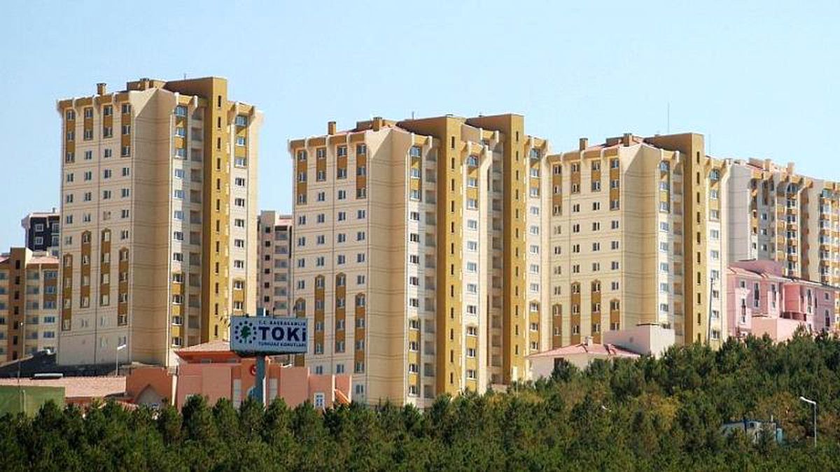 Türkiye\'de konut satışları yılın ilk 5 ayında geçen yıla göre yüzde 20 düştü