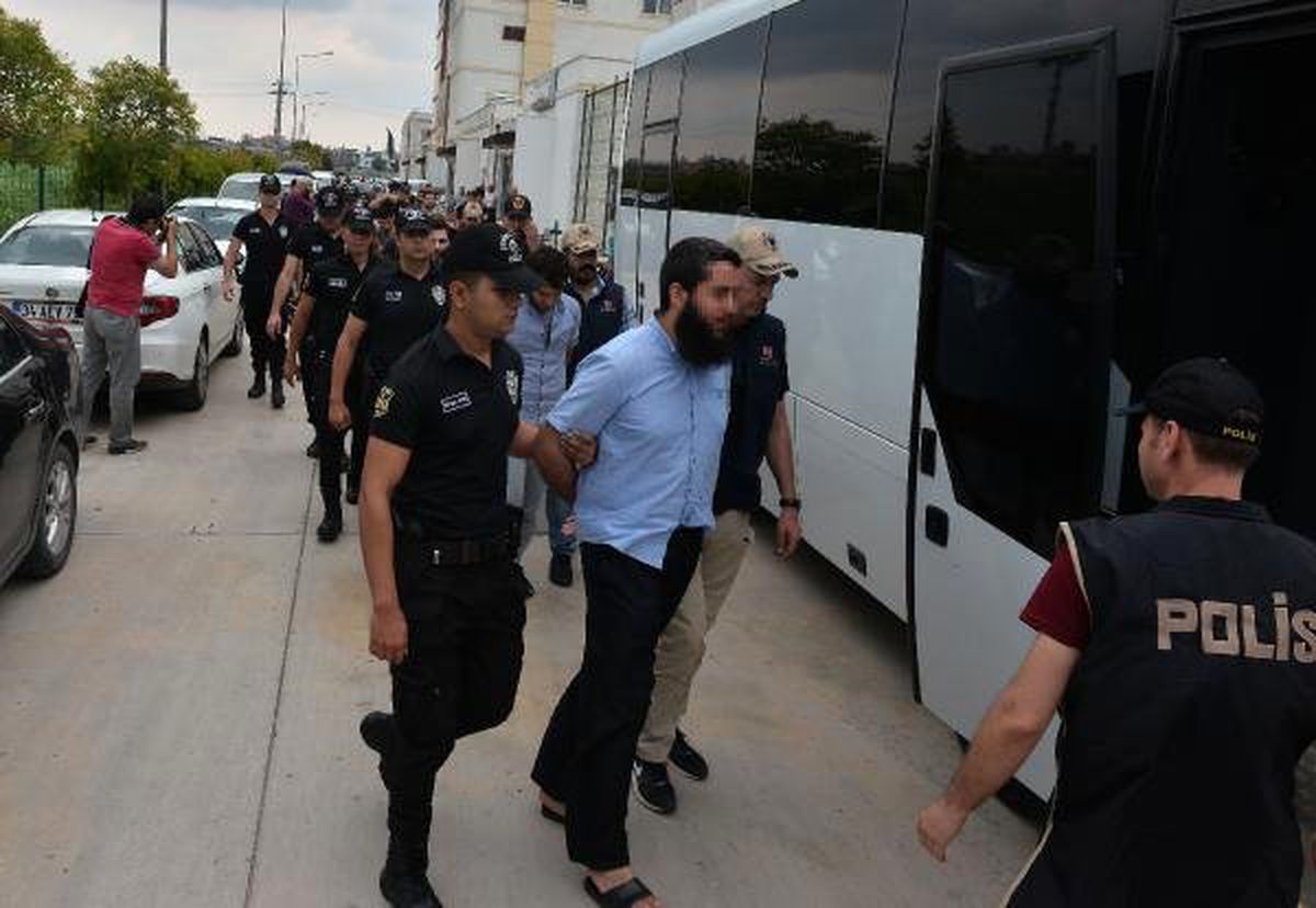 Adana\'da DEAŞ şüphelileri adliyede