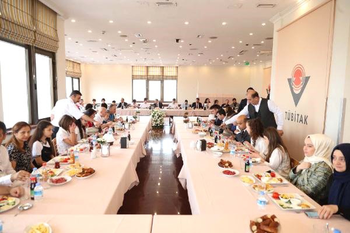 Bakan Varank: Çocuklarımızı yıkıcı teknolojilerde yetiştirmek istiyoruz