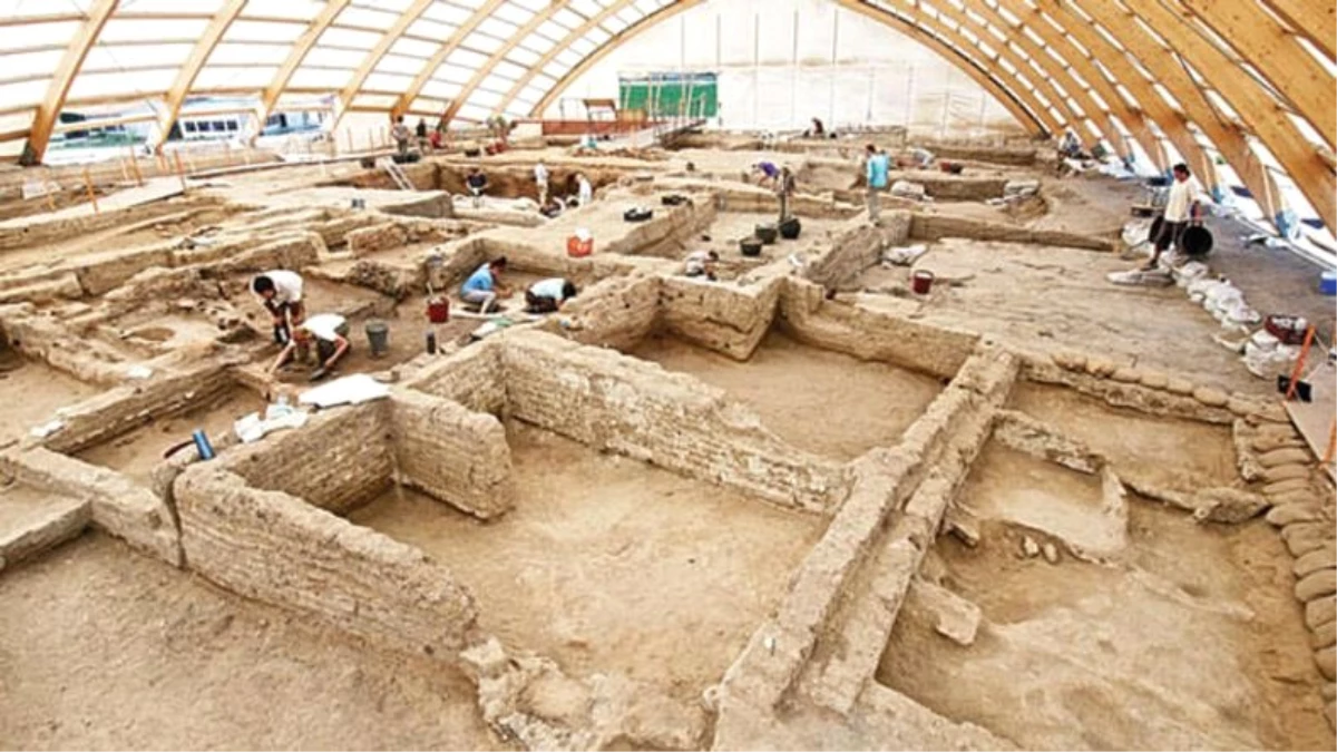 Çatalhöyük: Modern Dünyanın Sorunlarıyla 9000 Yıl Önce Yüzleşen Anadolu Kenti