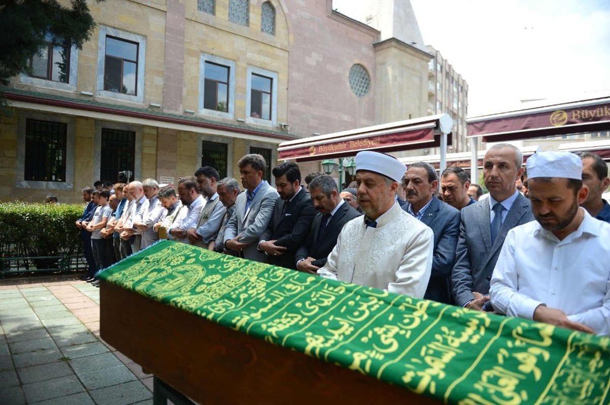 Eskişehir\'de Mursi için gıyabi cenaze namazı