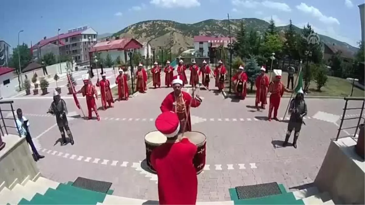 Güvenlik korucularından mehter takımı oluşturuldu