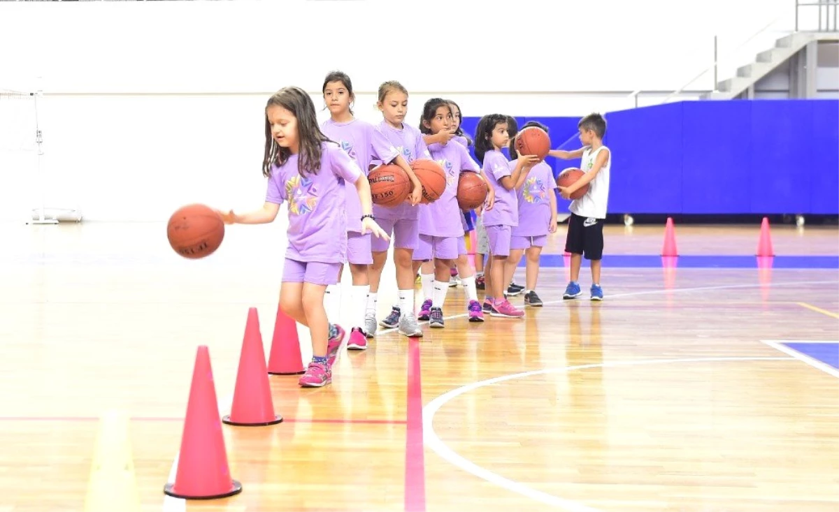İBB yaz spor okulları başlıyor
