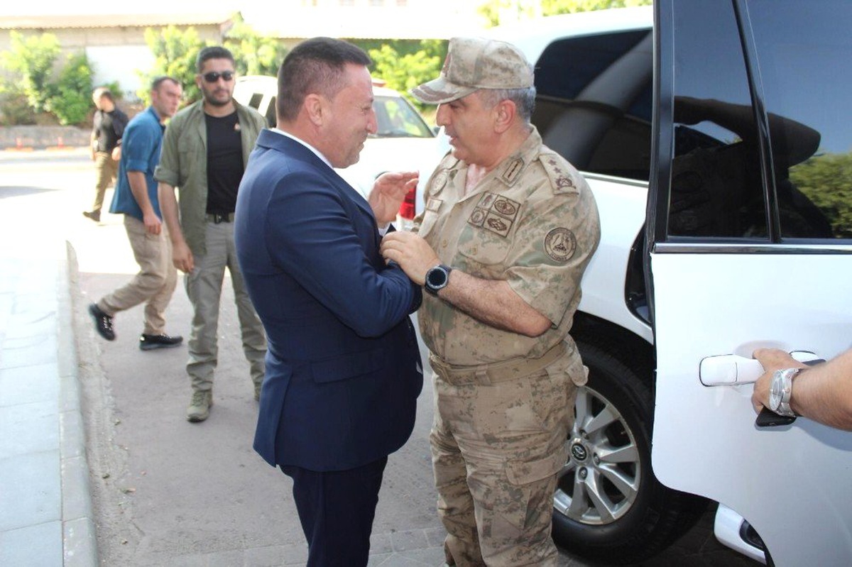 Jandarma Bölge Komutanı Koç\'tan Başkan Beyoğlu\'na ziyaret