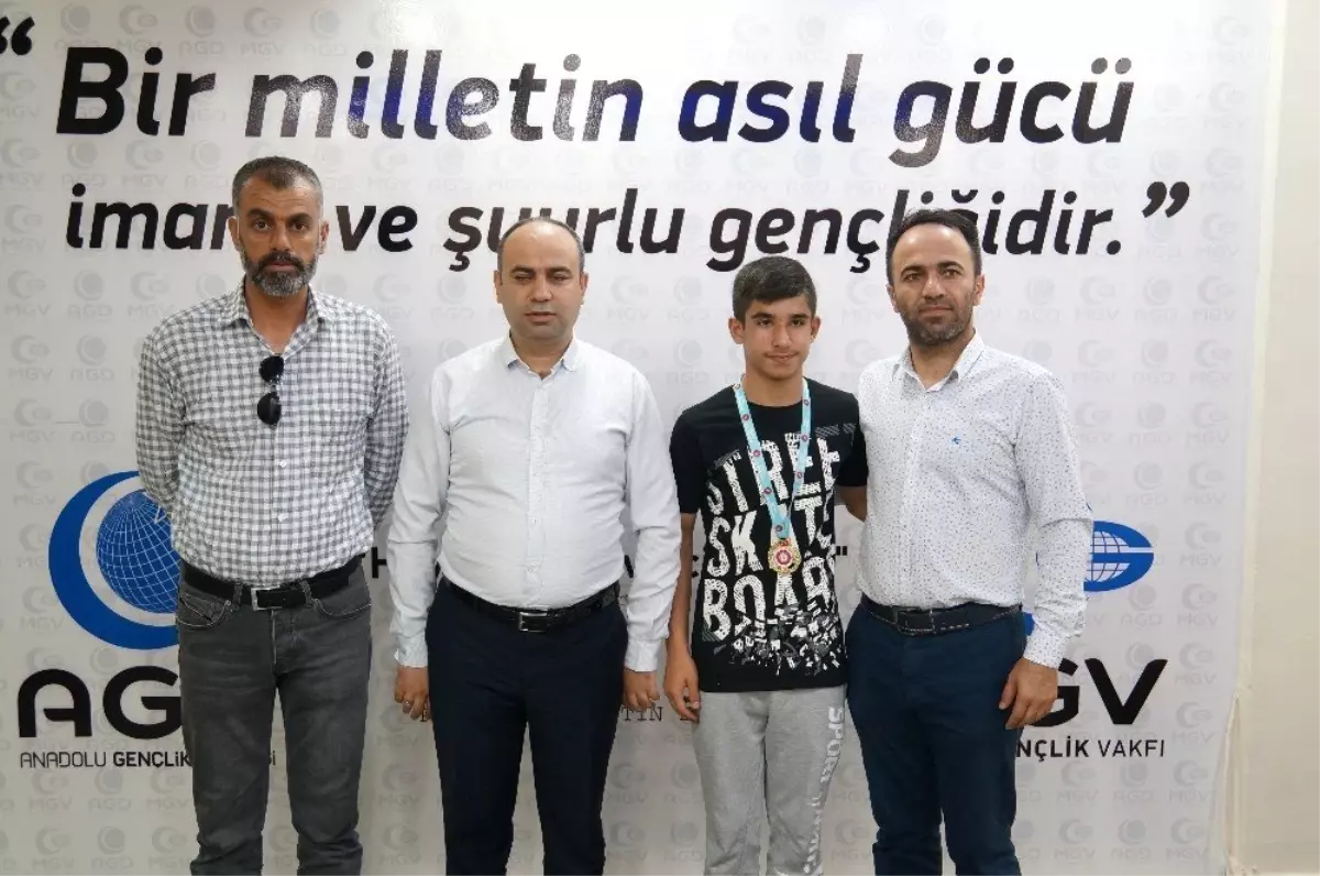 Judoda Türkiye birincisi oldu, hedefi Balkanlarda dereceye girmek