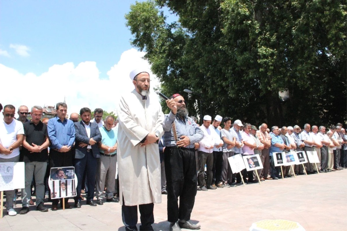 Muhammed Mursi için Karaman\'da gıyabi cenaze namazı kılındı